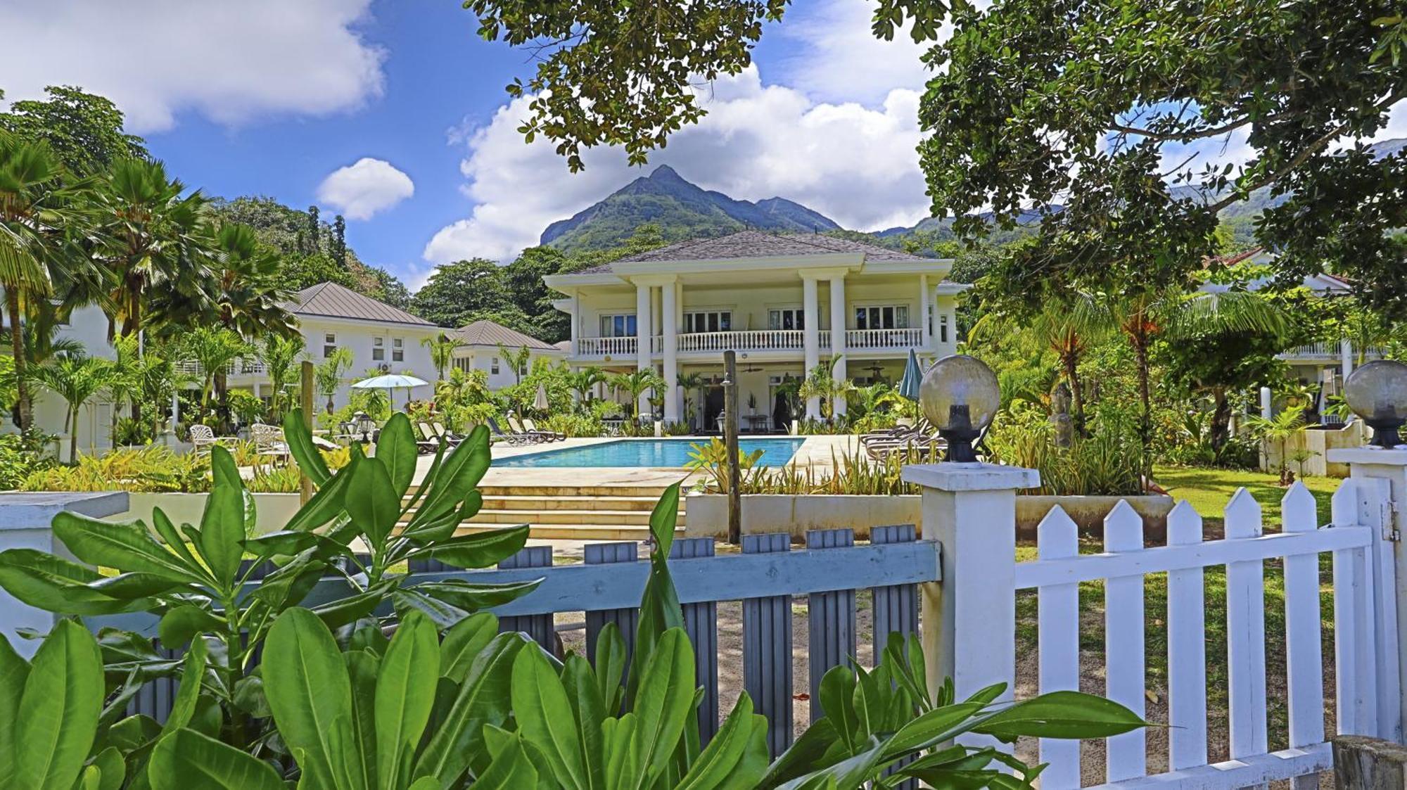Chateau Elysium Beau Vallon  Exteriör bild